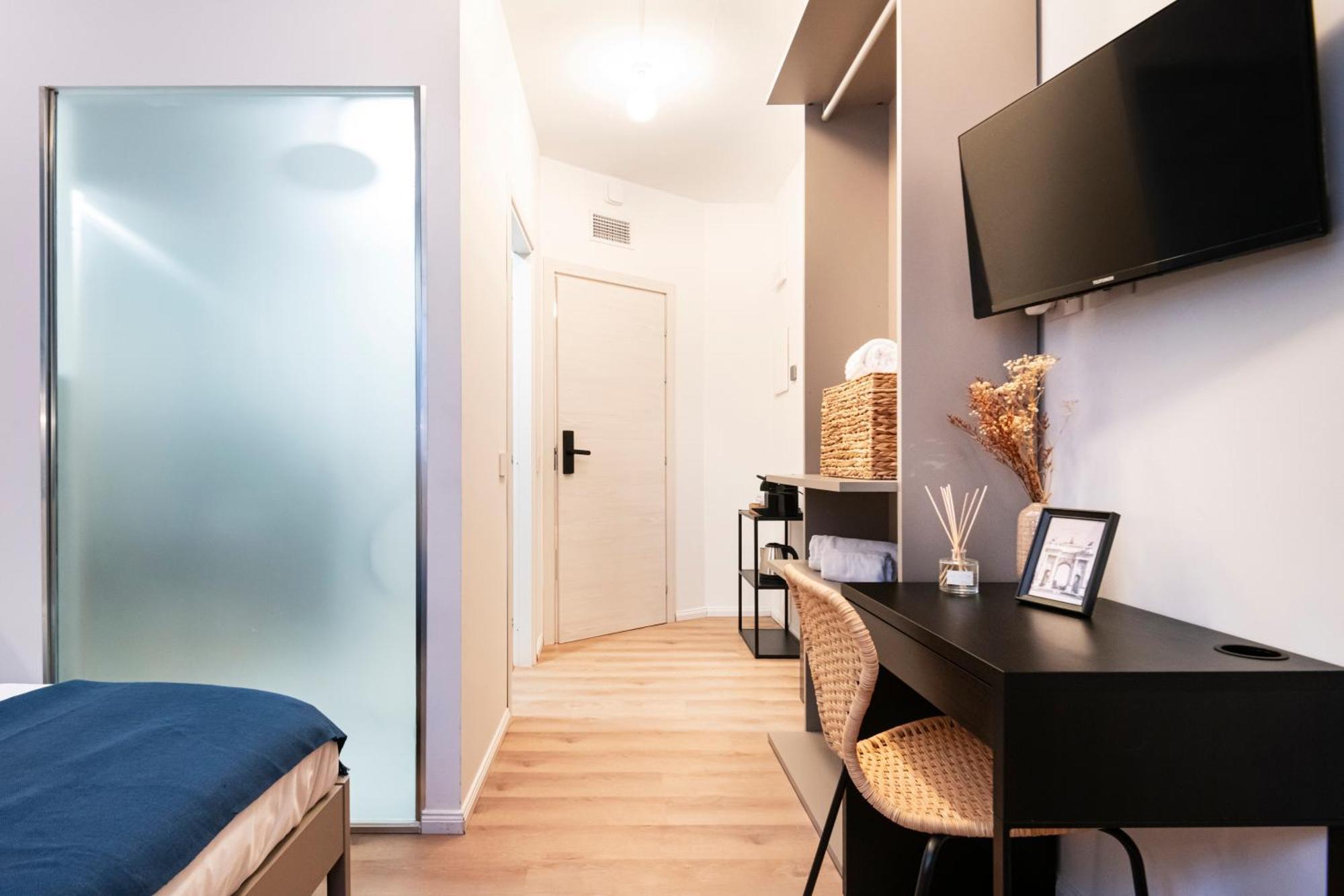 Easylife - Suite In Centrale Milan Exterior photo
