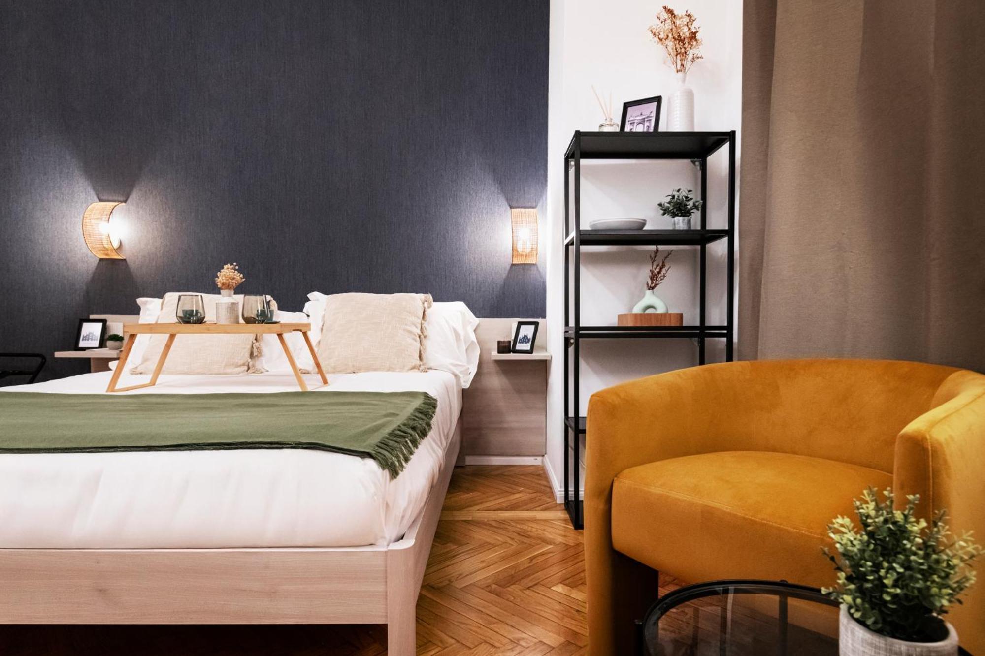 Easylife - Suite In Centrale Milan Exterior photo