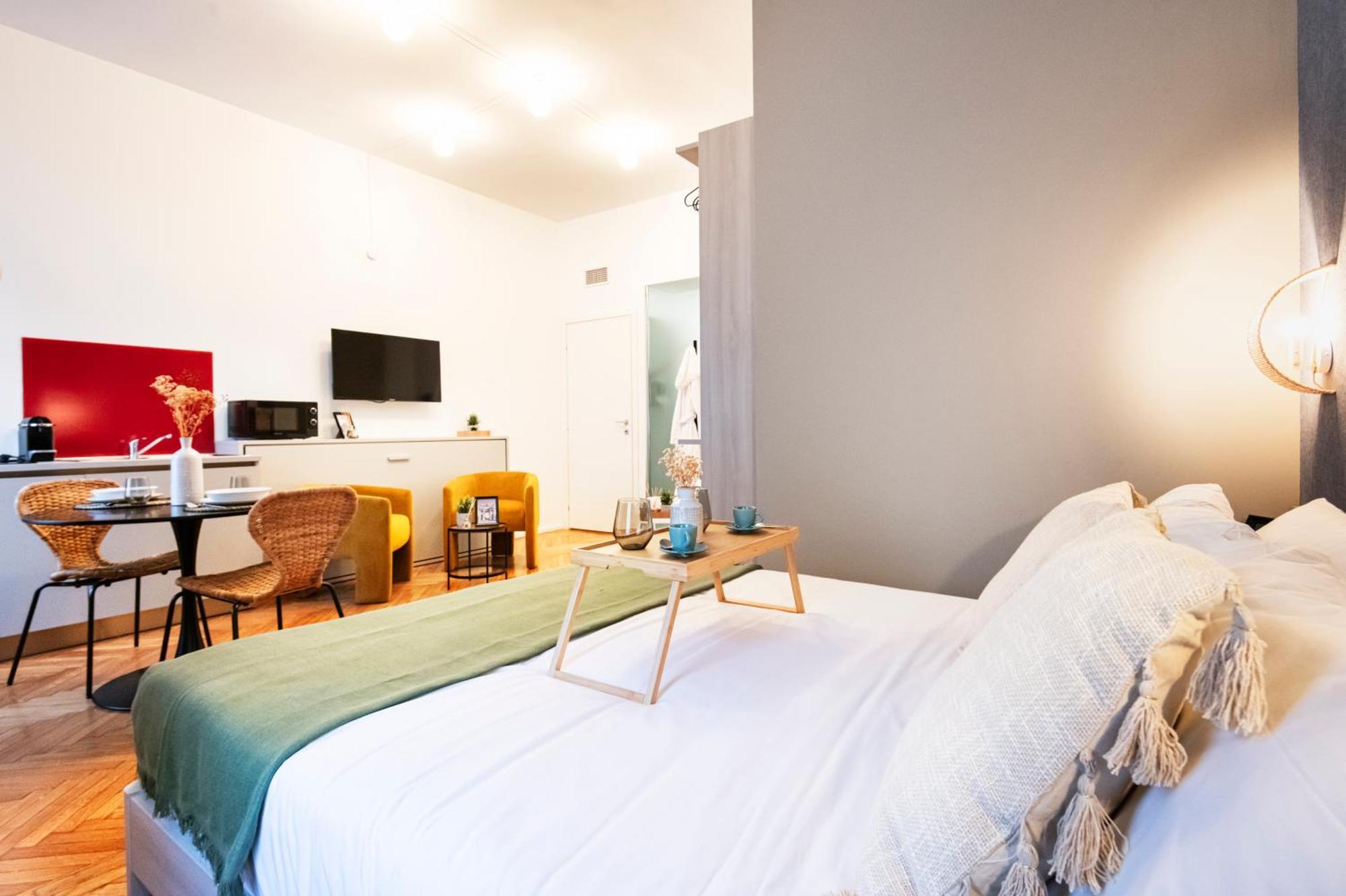 Easylife - Suite In Centrale Milan Exterior photo